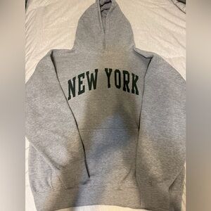 Brandy Melville new york hoodie